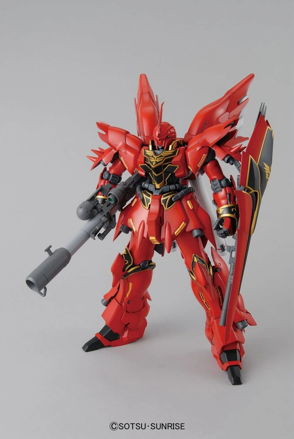 Bandai: MG Sinanju - Mobile Suit Gundam Unicorn (1/100)