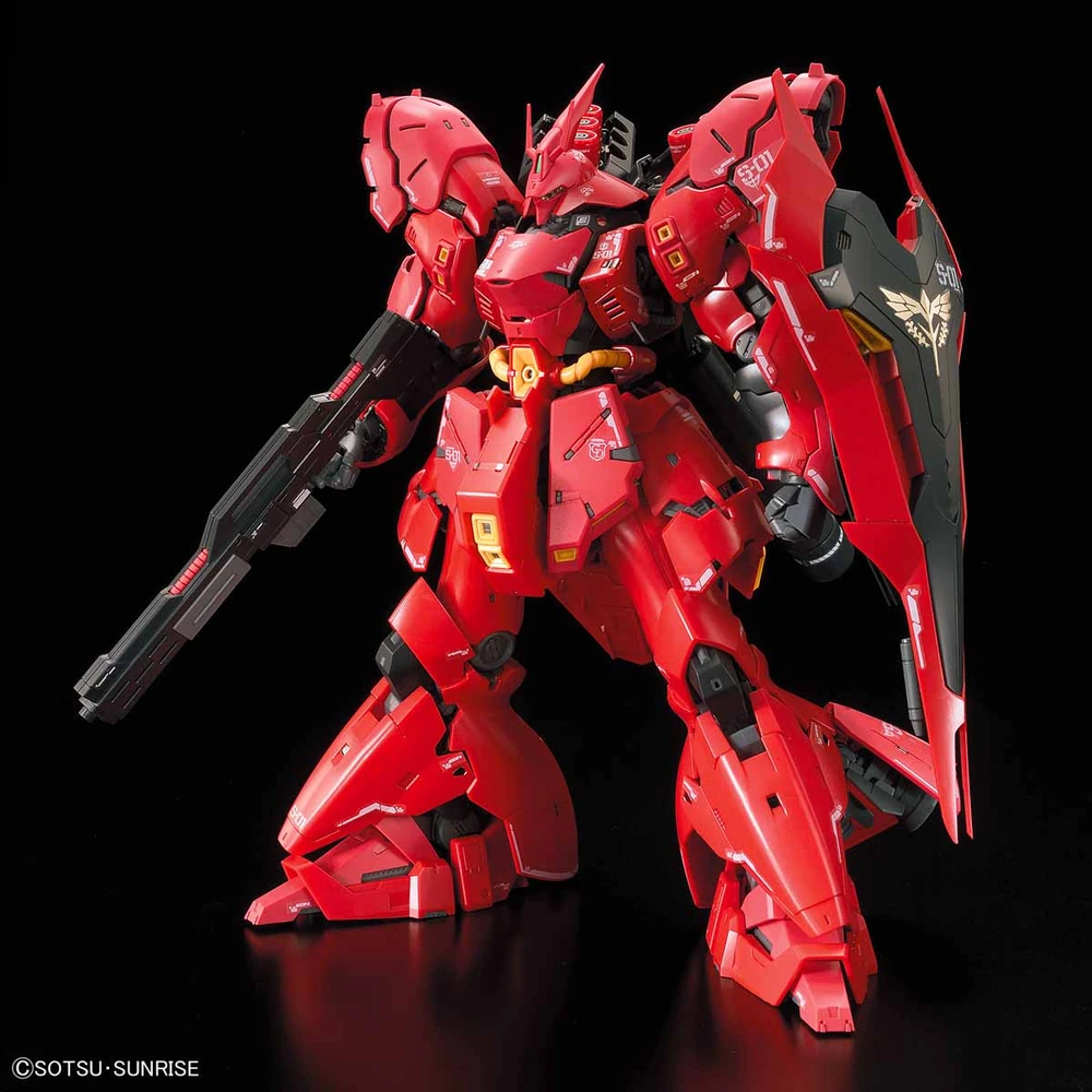 Bandai: RG Sazabi – Mobile Suit Gundam: Char's Counterattack (1/144)