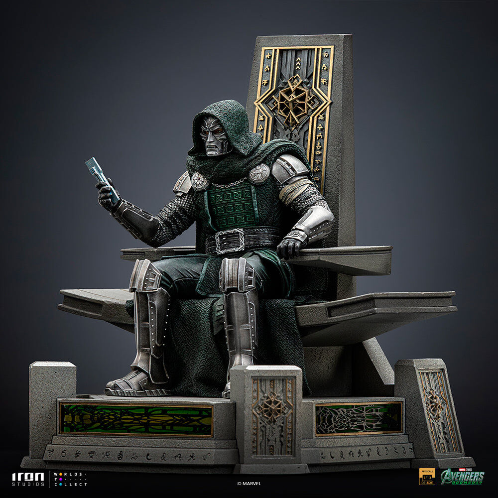 Iron Studios | Doctor Doom on Throne | Avengers: Doomsday - Deluxe Art Scale 1/10