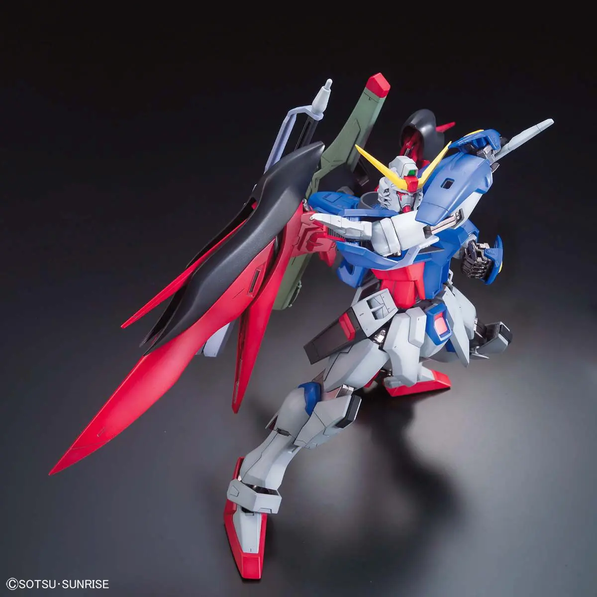 Bandai: MG Destiny Gundam (Extreme Blast Mode) - Mobile Suit Gundam SEED Destiny (1/100)