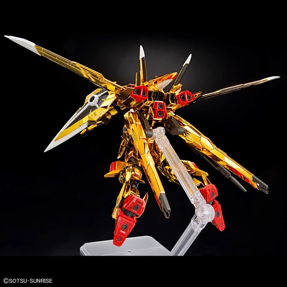 Bandai: RG Akatsuki Gundam Oowashi Unit – Mobile Suit Gundam SEED Destiny (1/144)