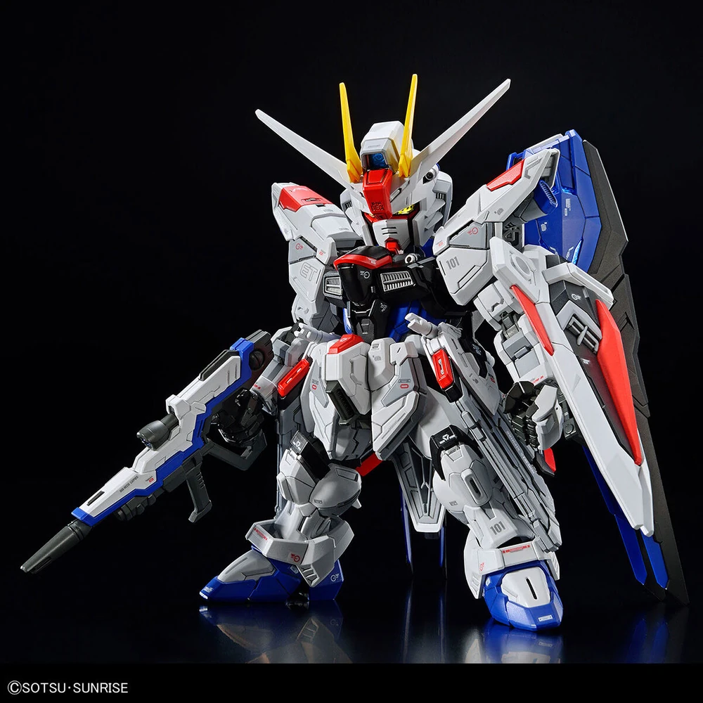 Bandai: MGSD Freedom Gundam - Mobile Suit Gundam SEED