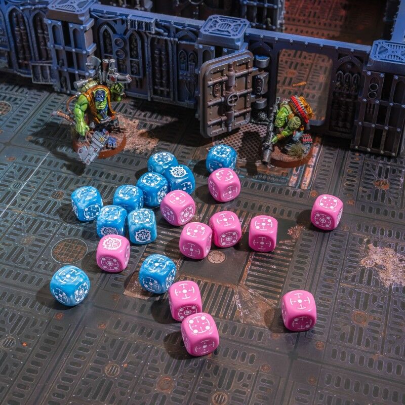 Q Workshop | Blue & Pink | Crosshairs Compact D6