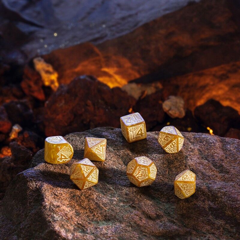 Q Workshop | Gold | Dwarven Dice Set