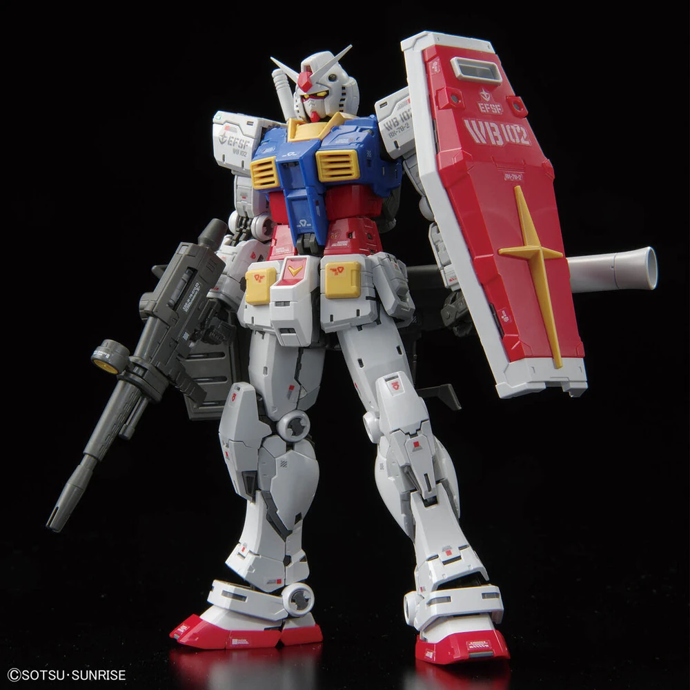 Bandai: RG RX-78-2 Gundam Ver.2.0 - Mobile Suit Gundam (1/144)