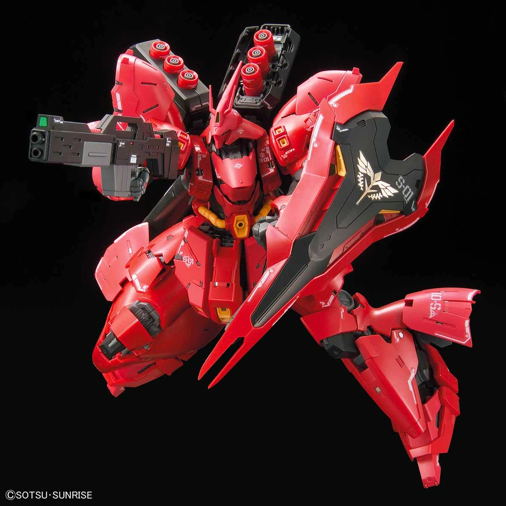Bandai: RG Sazabi – Mobile Suit Gundam: Char's Counterattack (1/144)