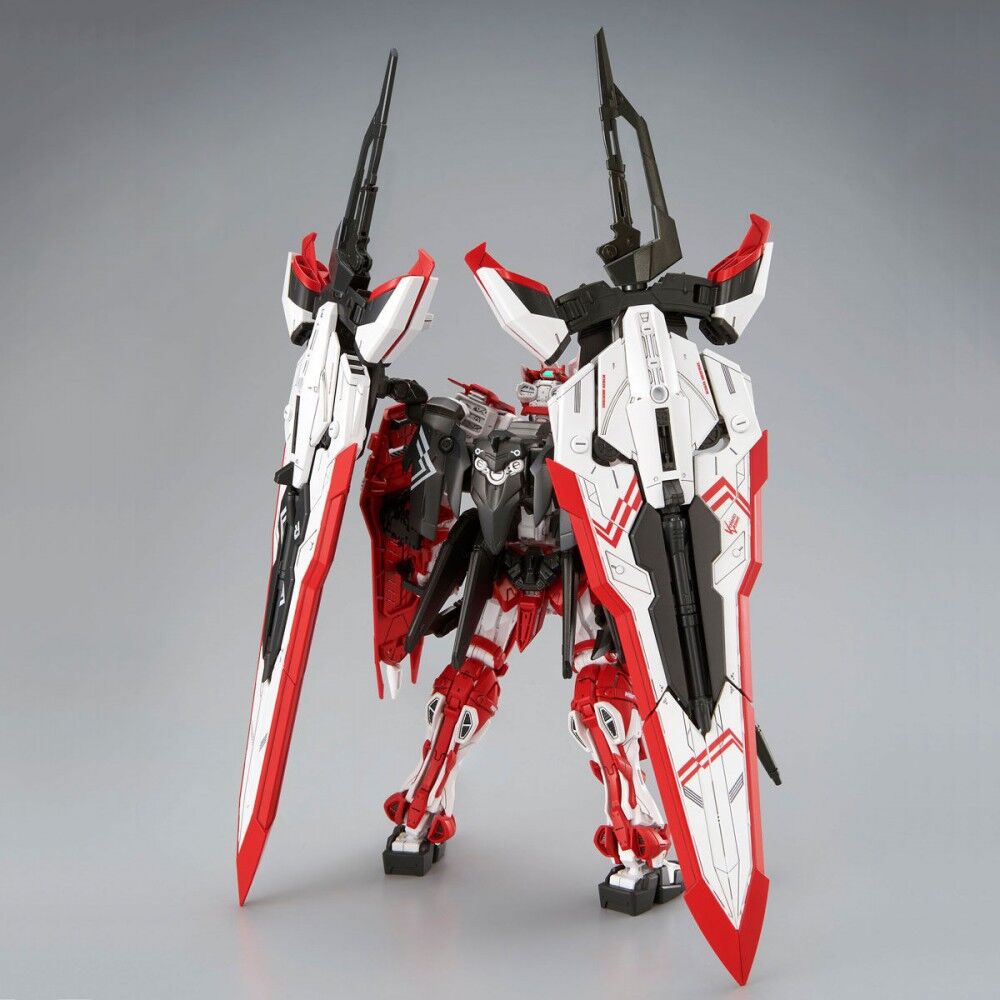 Bandai: MG Gundam Astray Turn Red Limited - Mobile Suit Gundam SEED Astray (1/100)