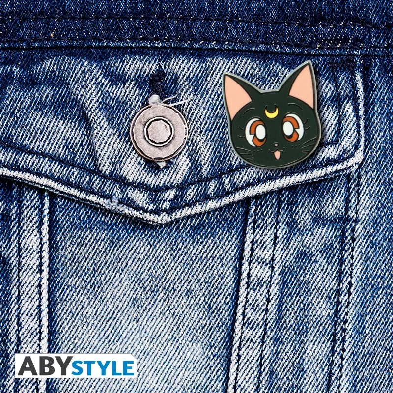 Abysse | Luna | Sailor Moon Pin