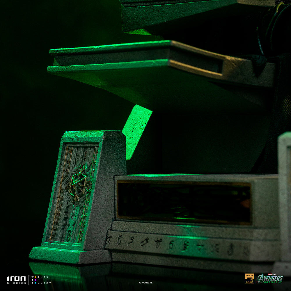 Iron Studios | Doctor Doom on Throne | Avengers: Doomsday - Deluxe Art Scale 1/10