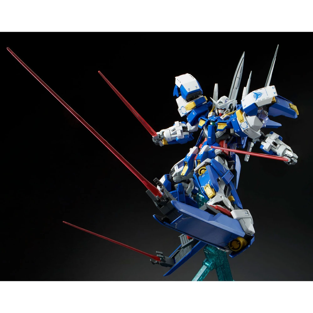 Bandai: MG Gundam Avalanche Exia - Gundam 00 (1/100)