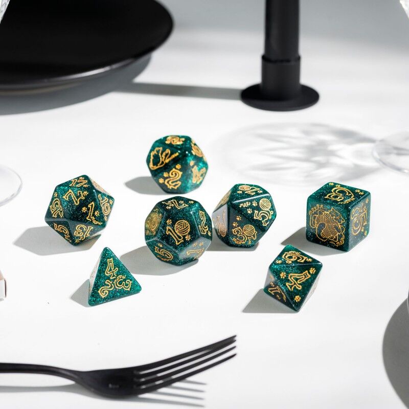 Q Workshop | Merlin | Jumbo Cats Dice Set
