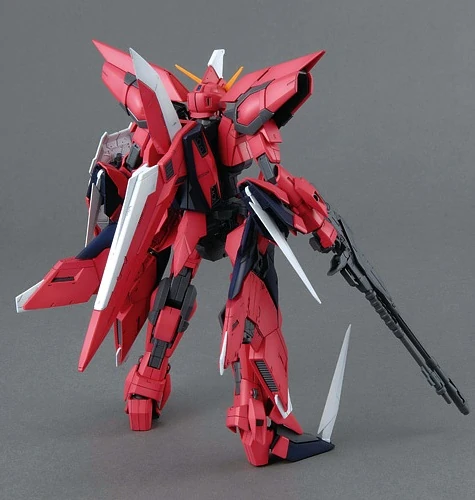 Bandai: MG Aegis - Mobile Suit Gundam SEED (1/100)