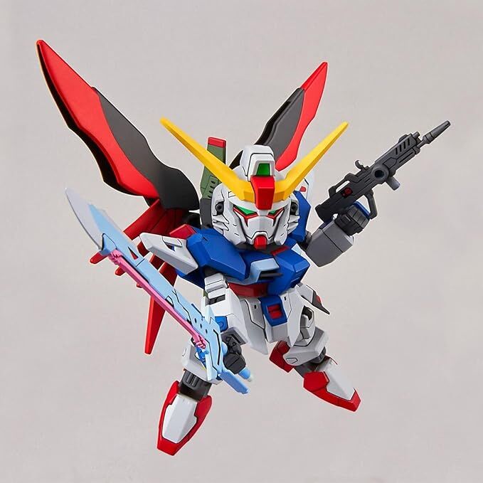 Bandai: SD Gundam Destiny ES Standard 009 – Mobile Suit Gundam SEED (8cm)