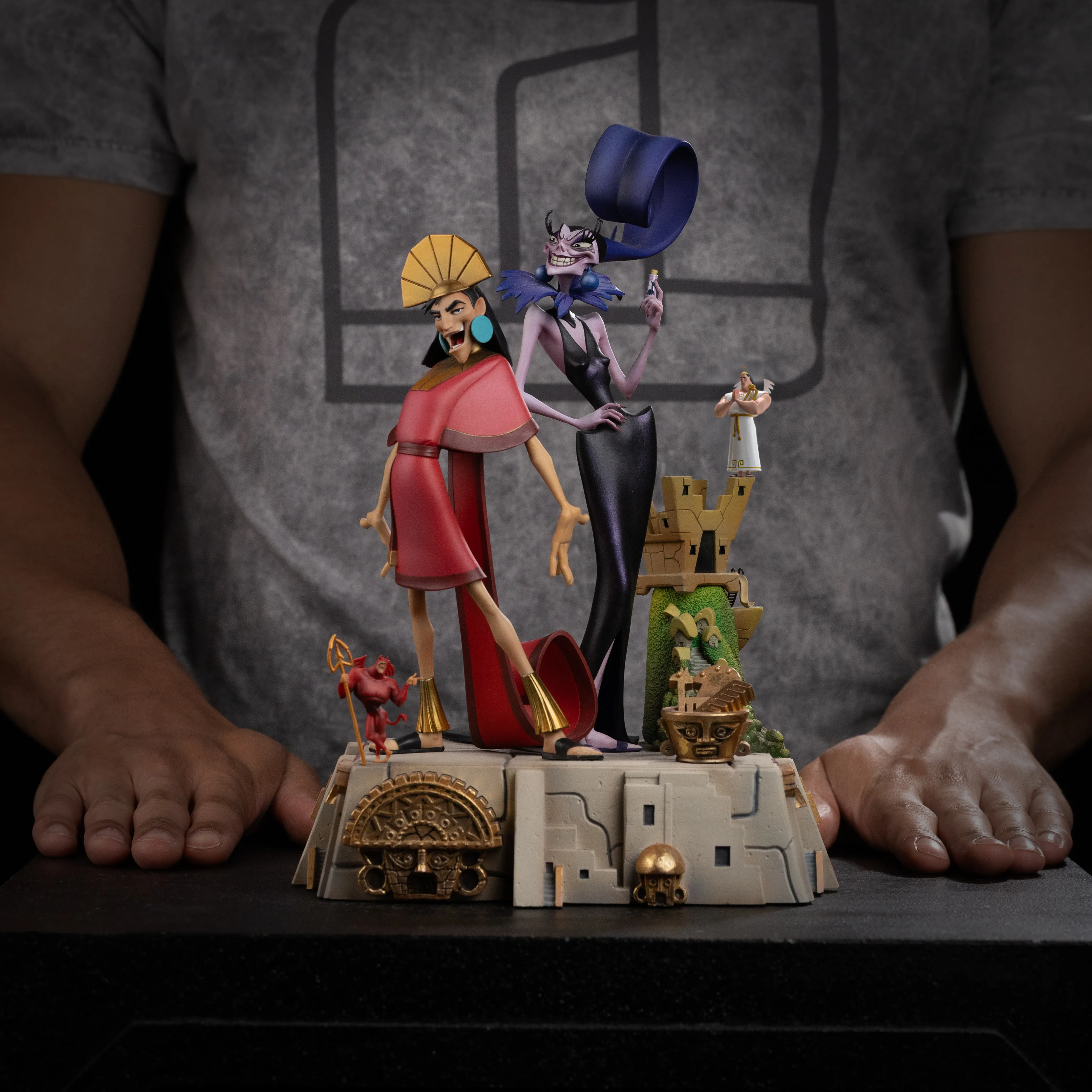 Iron Studios: Kuzco & Yzma - The Emperor’s New Groove Deluxe Art Scale 1/10