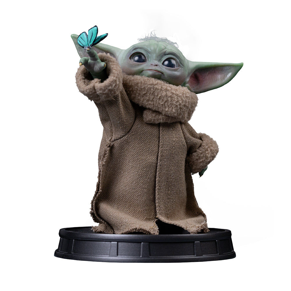 Iron Studios | Grogu Butterfly Wonder | Mandalorian and Grogu Movie Legacy Replica 1/4