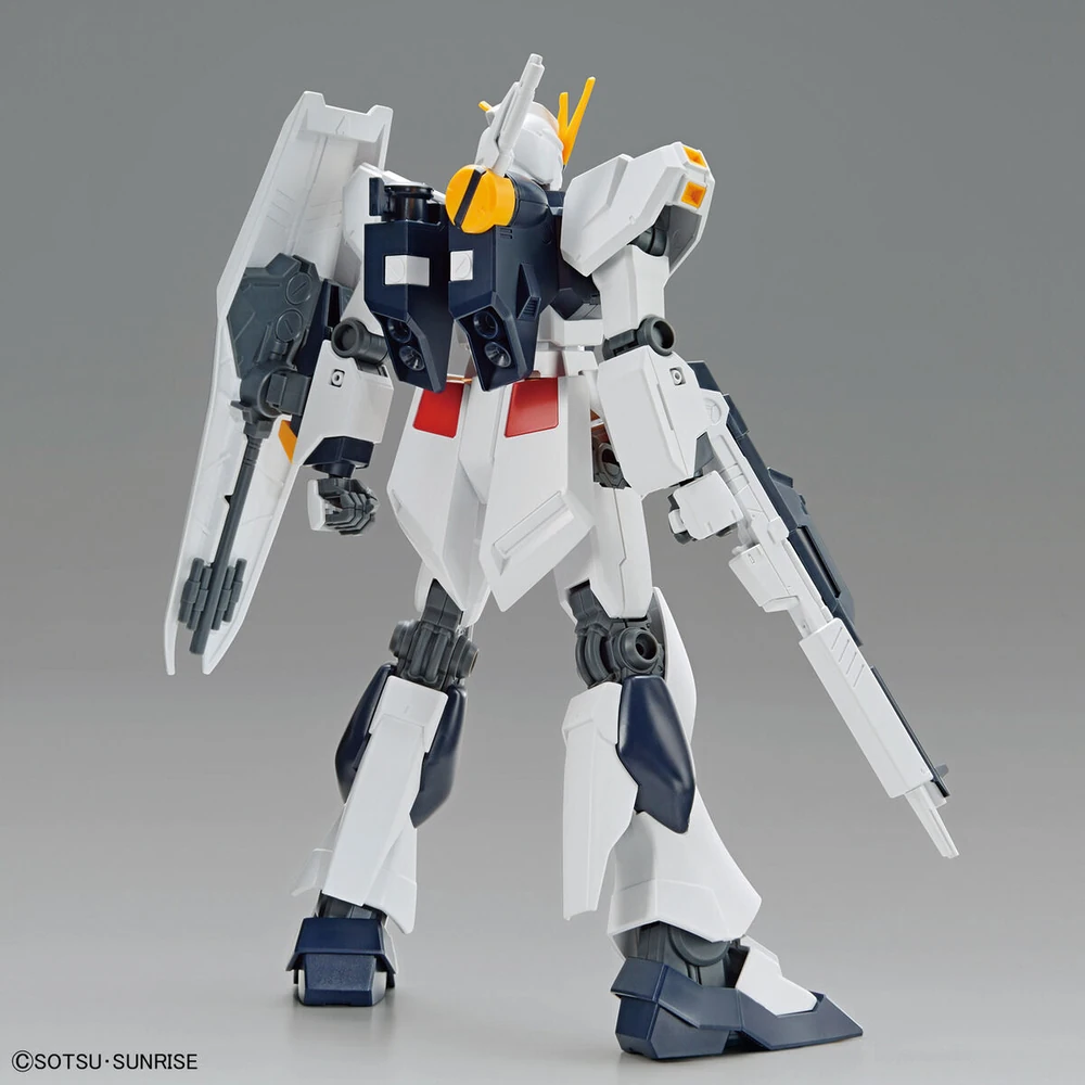 Bandai: ENTRY GRADE Nu Gundam – Mobile Suit Gundam: Char's Counterattack (1/144)